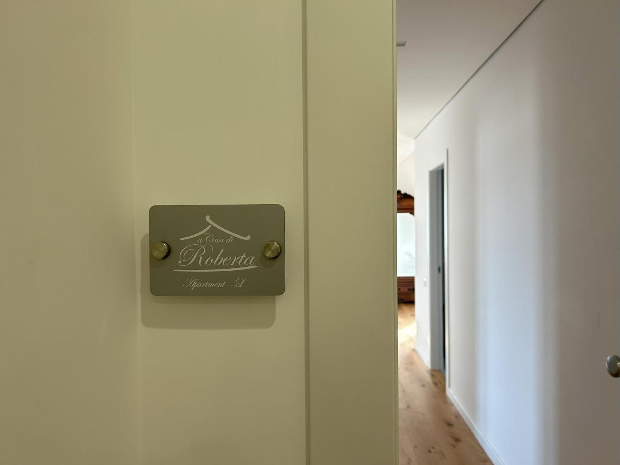 Ferienwohnung A Casa Di Roberta Salerno Exterior foto